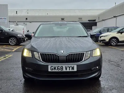 Gebraucht Skoda Octavia SE 115 PS (84 kW) 2018 Grau Kleinwagen