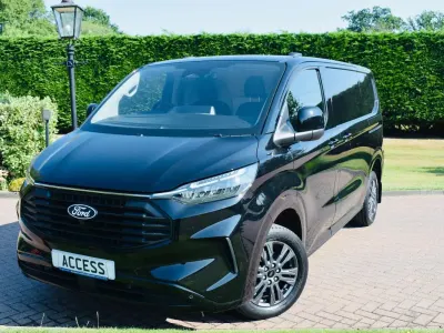 Used Ford Transit Custom Limited 170 HP (125 kW) 2025 Black Van