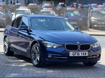Used BMW 320 Sport Line 184 HP (135 kW) 2016 Blue Sedan