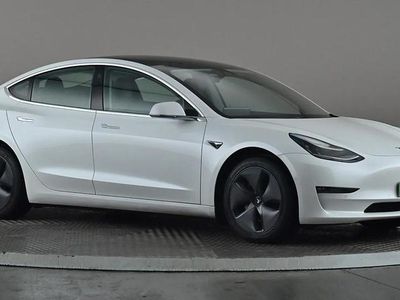 White Used 2020 Tesla Model 3 Long Range AWD Sedan | £16,498 (A bit pricey)