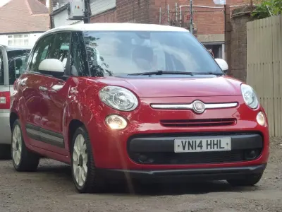 Used Fiat 500L Pop Star 105 HP (77 kW) 2014 Red MPV