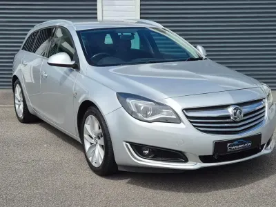 Used Vauxhall Insignia SRi 163 HP (119 kW) 2014 Silver Estate