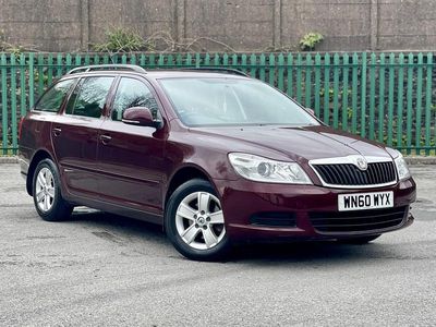 Used Skoda Octavia SE 75 HP (55 kW) 2010 Red Estate