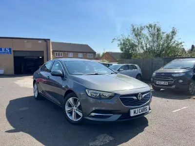 Used Vauxhall Insignia Sport 136 HP (100 kW) 2019 Grey Hatchback