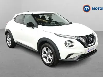 Usado Nissan Juke N-Connecta 117 HP (86 kW) 2020 Branco SUV