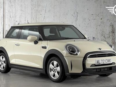 White Used 2022 Mini Cooper Classic Hatchback | £17,899 (Good price)