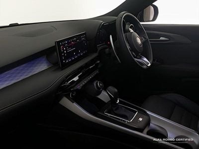 Green Used 2025 Alfa Romeo Tonale Sprint SUV | £25,089 (Fair price)