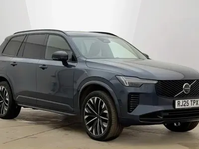 Used Volvo XC90 Ultra 250 HP (183 kW) 2025 Blue SUV