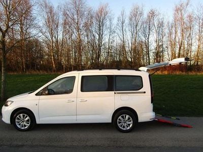 Blue Used 2023 VW Caddy Maxi Life MPV | £23,995 (Fair price)