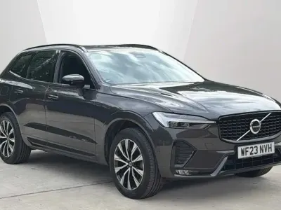 Second-hand Volvo XC60 Plus 194 CP (142 kW) 2023 Gri SUV