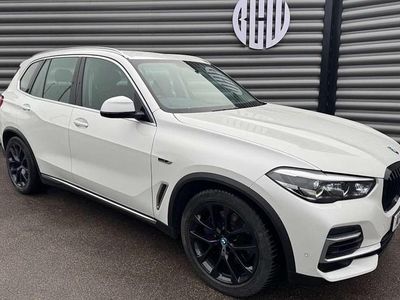 White Used 2021 BMW X5 xLine SUV | £30,900