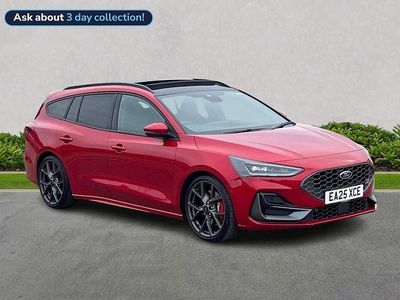 Used Ford Focus ST 280 HP (205 kW) 2025 Red Estate