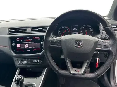 Used Seat Arona FR 150 HP (110 kW) 2020 White SUV