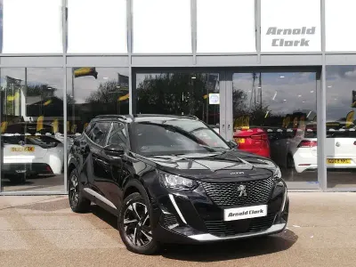 Used Peugeot 2008 Allure+ 131 HP (96 kW) 2023 Black SUV