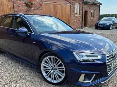 Used Audi A4 S-Line 190 HP (139 kW) 2019 Blue Estate