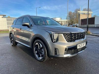 Grey Used 2025 Kia Sorento SUV | £42,395 (Good price)