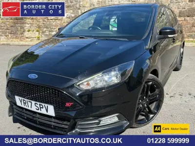 Used Ford Focus ST 185 HP (136 kW) 2017 Black Hatchback