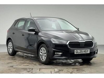 Used Skoda Fabia SE 70 HP (51 kW) 2025 Black magic pearl effect Hatchback