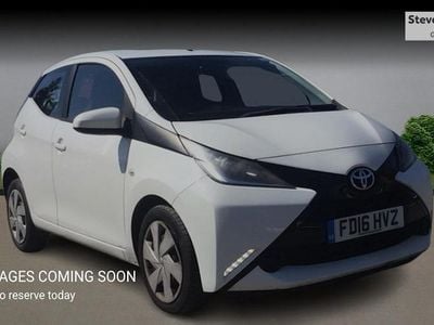 Begagnad Toyota Aygo X-play 69 HK (50 kW) 2018 Halvkombi