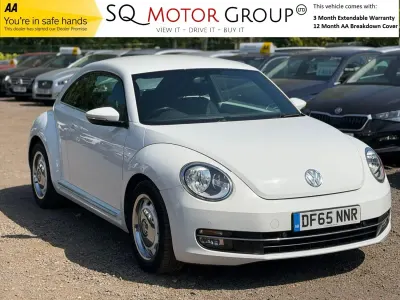 Usado VW Beetle Design 150 HP (110 kW) 2015 Branco Citadino