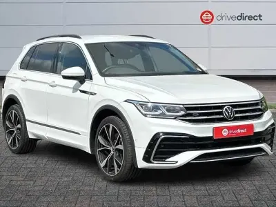 Używany VW Tiguan R-line 190 KM (139 kW) 2022 Biały SUV