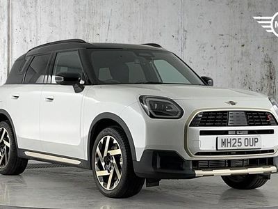 White Used 2025 Mini Countryman Exclusive SUV | £36,304 (Fair price)