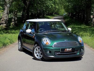 Begagnad Mini Cooper Hatch 2012 Grön Halvkombi