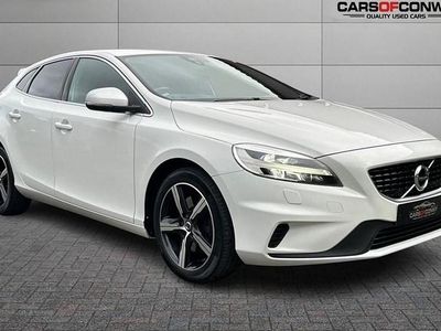 White Used 2017 Volvo V40 R-Design Hatchback | £10,995 (Expensive)