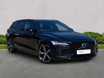 Used Volvo V60 Ultra 449 HP (330 kW) 2025 Black Estate