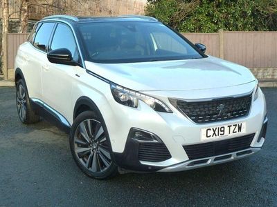 White metallic Used 2019 Peugeot 3008 Premium Hatchback | £10,900 (Fair price)