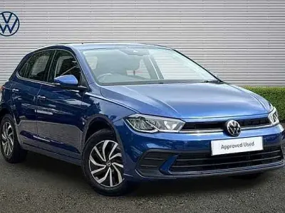 Used VW Polo Life 95 HP (69 kW) 2023 Blue Hatchback
