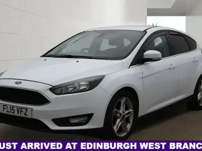 Used Ford Focus Zetec 116 HP (85 kW) 2015 White Hatchback