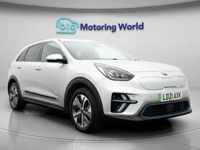 Used Kia e-Niro Plus 147 kW (201 HP) 2021 Silver SUV