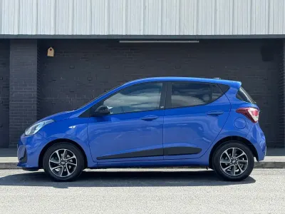 Used Hyundai i10 GO! 67 HP (49 kW) 2018 Blue Hatchback