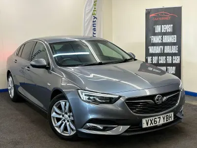 Used Vauxhall Insignia Elite 136 HP (100 kW) 2017 Grey Hatchback