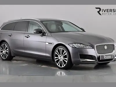 Używany Jaguar XF Portfolio 237 KM (174 kW) 2018 Szary Kombi