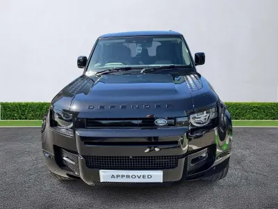 Used Land Rover Defender HSE Dynamic 300 HP (220 kW) 2023 Black SUV