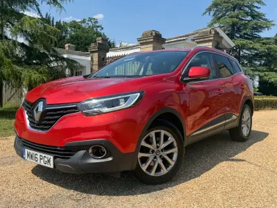 Used Renault Kadjar Dynamique 110 HP (80 kW) 2016 Red SUV
