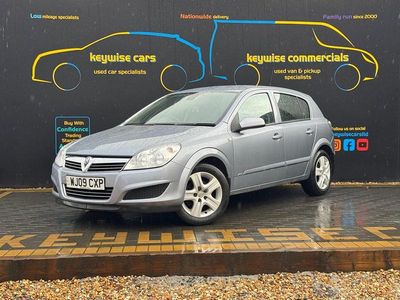 Used Vauxhall Astra Active 110 HP (80 kW) 2009 Silver Hatchback