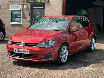 Used VW Golf VII GT 148 HP (108 kW) 2014 Red Hatchback