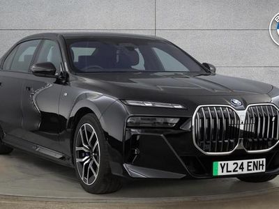BMW i7