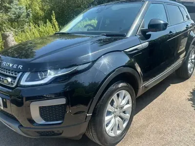 Used Land Rover Range Rover evoque SE 179 HP (131 kW) 2017 Black SUV