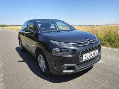 Używany Citroën C4 Cactus Feel 100 KM (73 kW) 2018 Czarny Hatchback