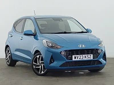 Used Hyundai i10 Premium 84 HP (61 kW) 2023 Blue Hatchback