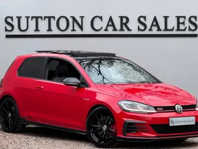 Używany VW Golf VII GTI 290 KM (213 kW) 2019 Czerwony Hatchback