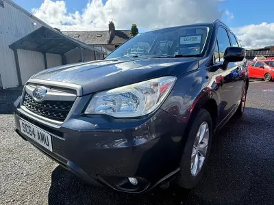 Usado Subaru Forester XE 150 CV (110 kW) 2015 Gris SUV