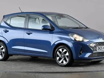 Używany Hyundai i10 Advanced 63 KM (46 kW) 2025 Niebieski Hatchback