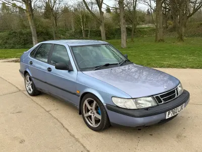 Used Saab 900 1997 Blue Hatchback