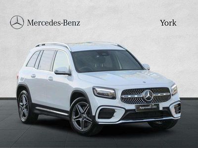 Mercedes GLB220