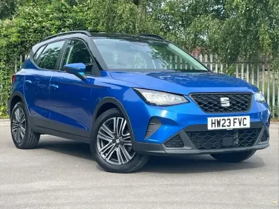 Used Seat Arona SE Technology 94 HP (69 kW) 2023 Blue SUV